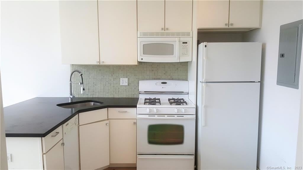 804 Chapel Street – photo 3
