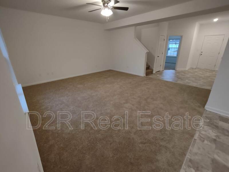 1199 Saticoy Ct – photo 4