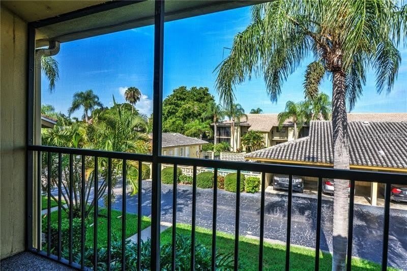2415 BAYSHORE GARDENS Parkway – photo 4