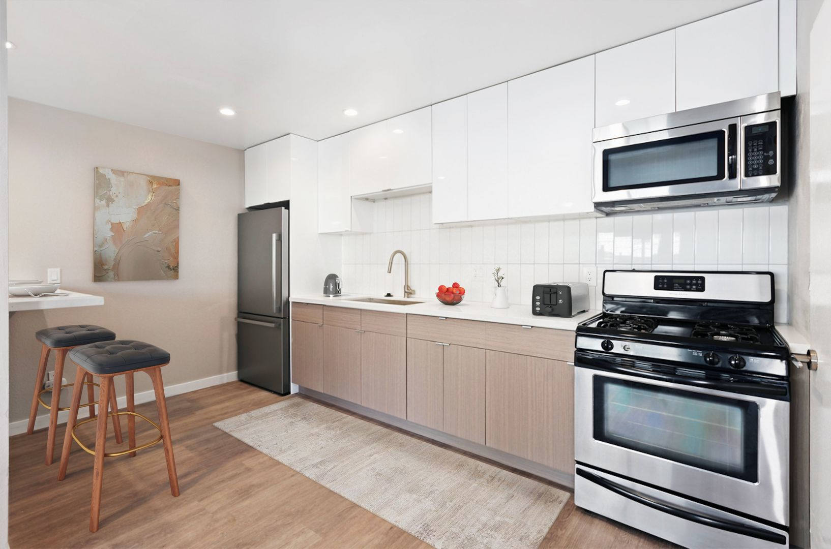 Awesome Updated 1 Bedroom apartment @ The Steelio with parking, pool and AC! EV Chargers! – photo 3