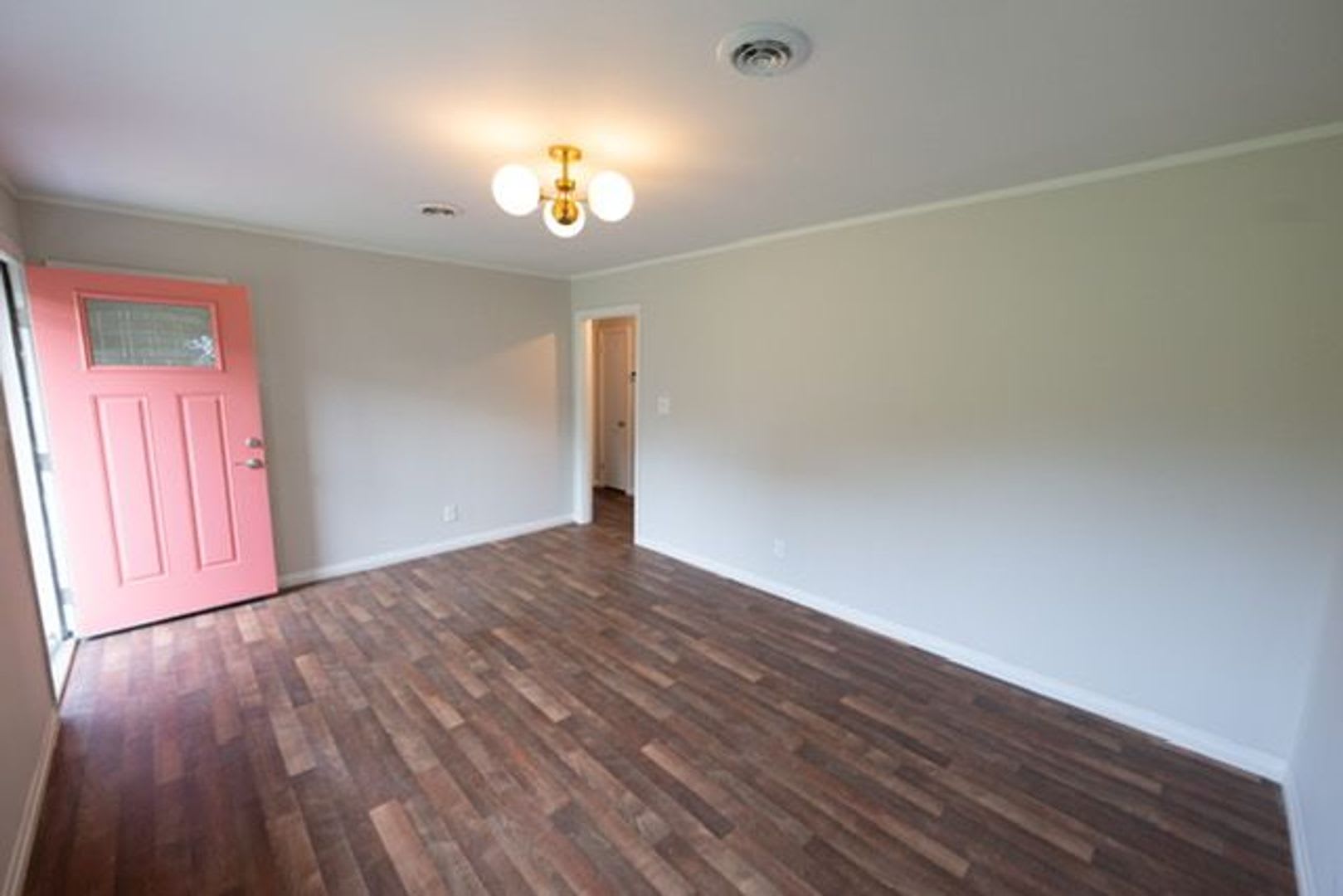 South Knox Cottage!!! – photo 3