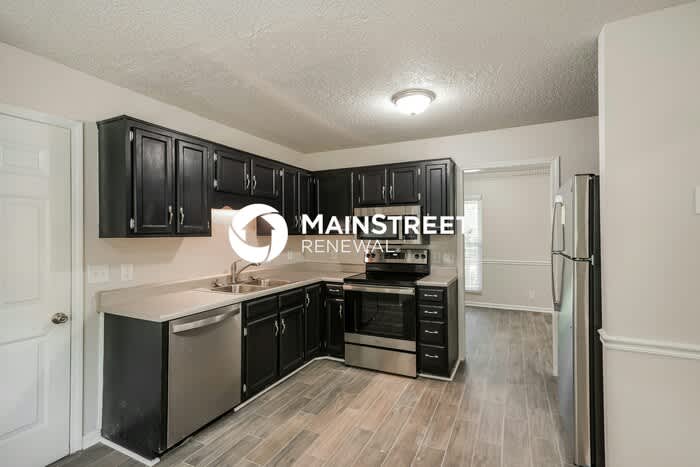 124 Newcastle Court – photo 5