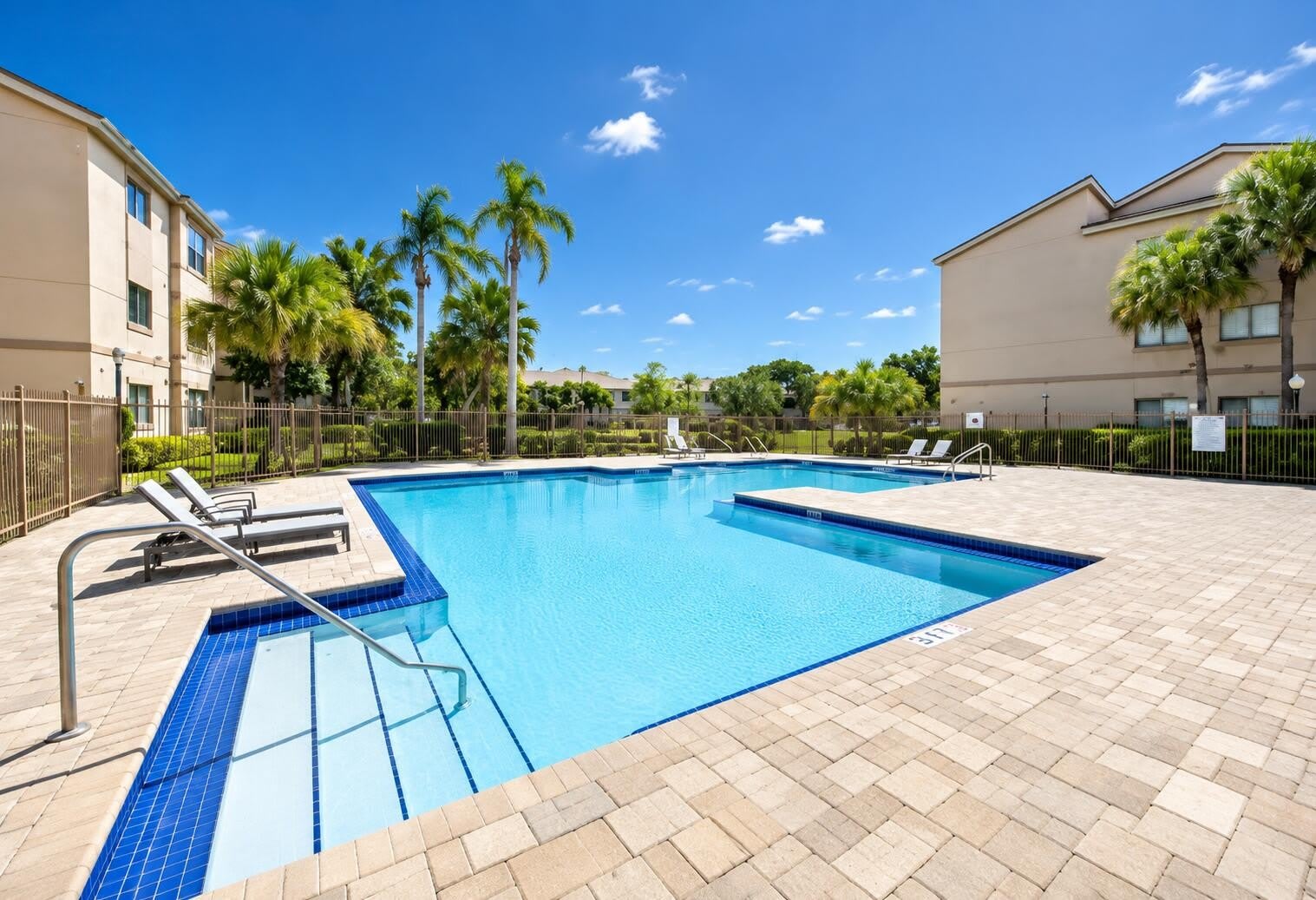 2986 S University Drive – photo 3