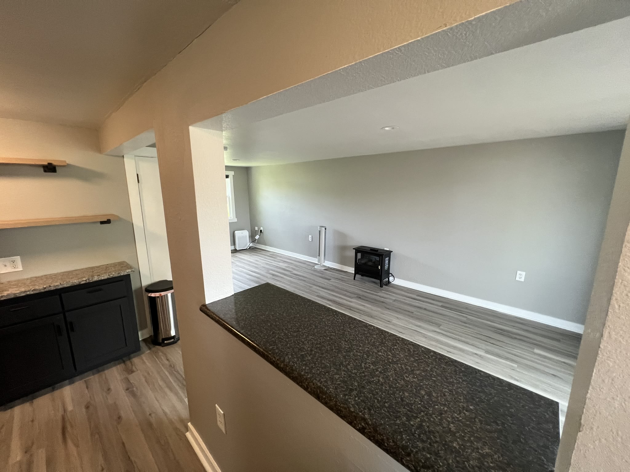 610 West 4Th Street – photo 5