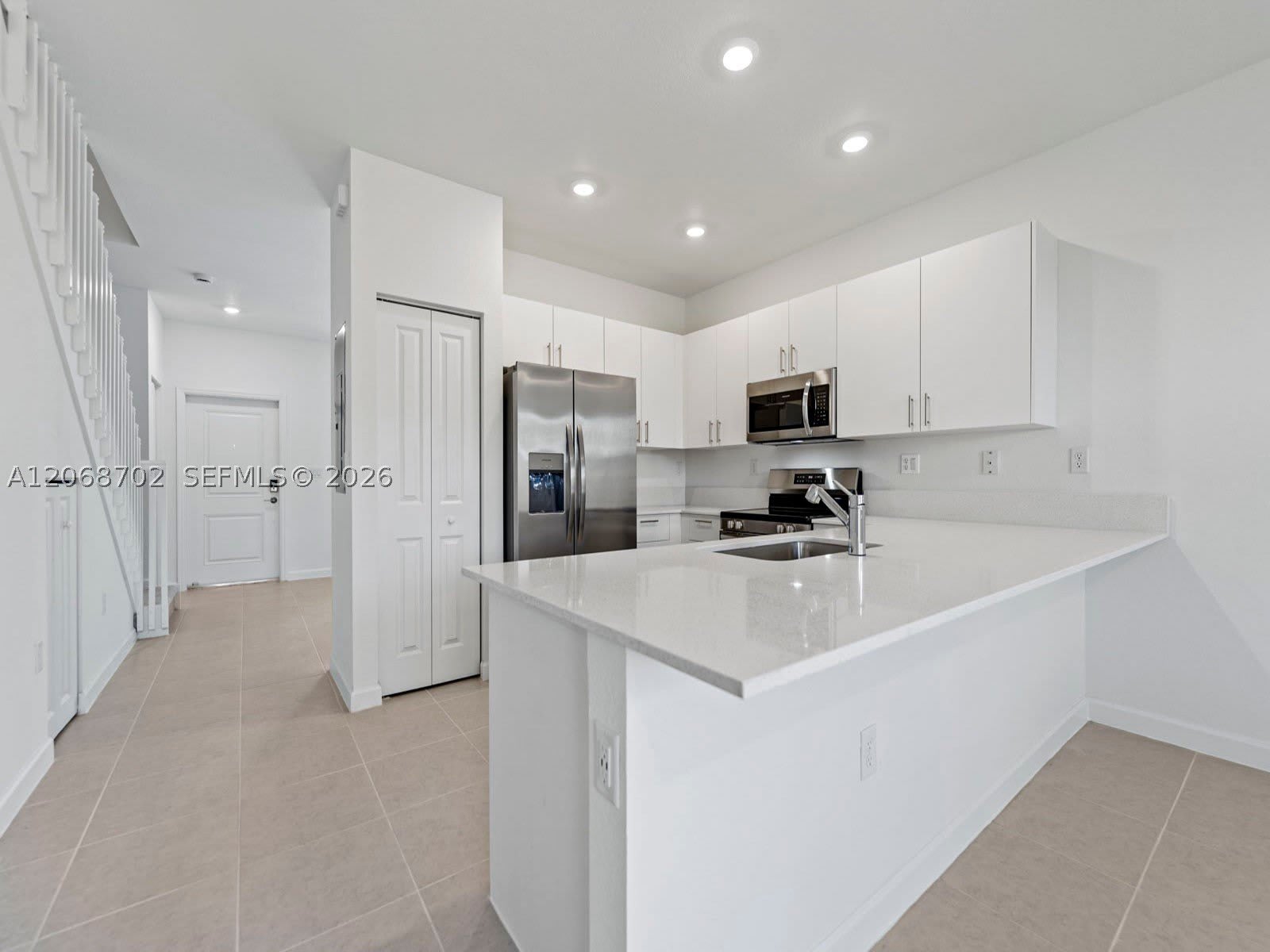 1529 SE 27th Rd – photo 2