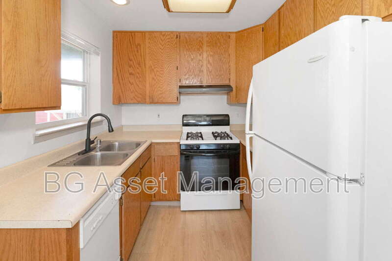 2340 22nd Street – photo 4