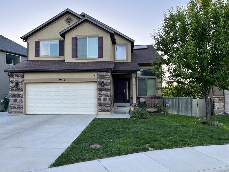 2995 E Lookout Dr – photo 1