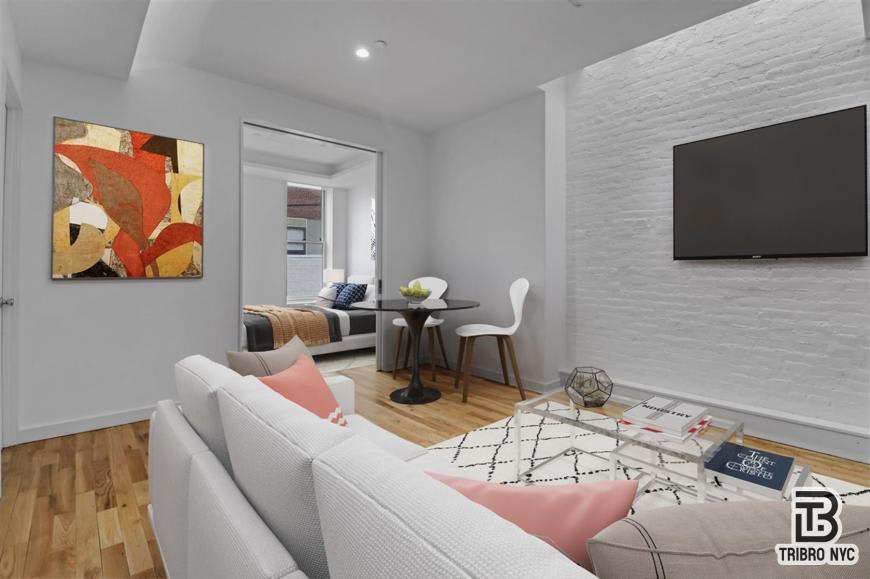 319 East 93rd Street – photo 1