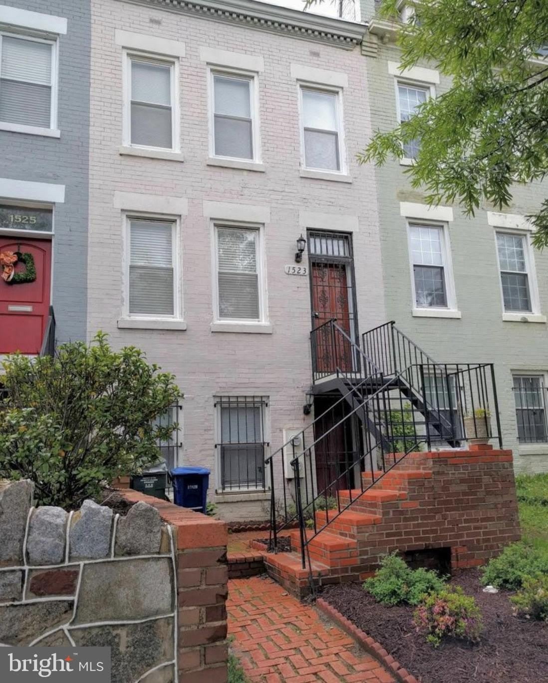 1523 PENNSYLVANIA Avenue SE – photo 1