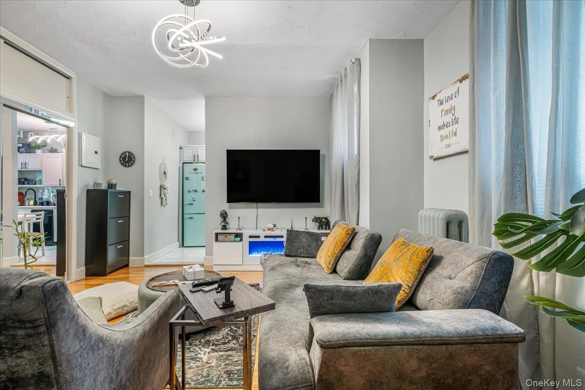 21-05 33rd Street – photo 3