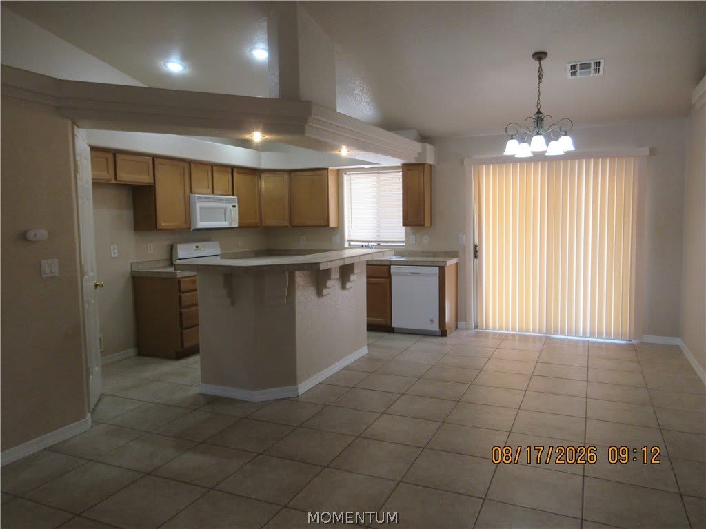 2986 N Stewart Street – photo 3