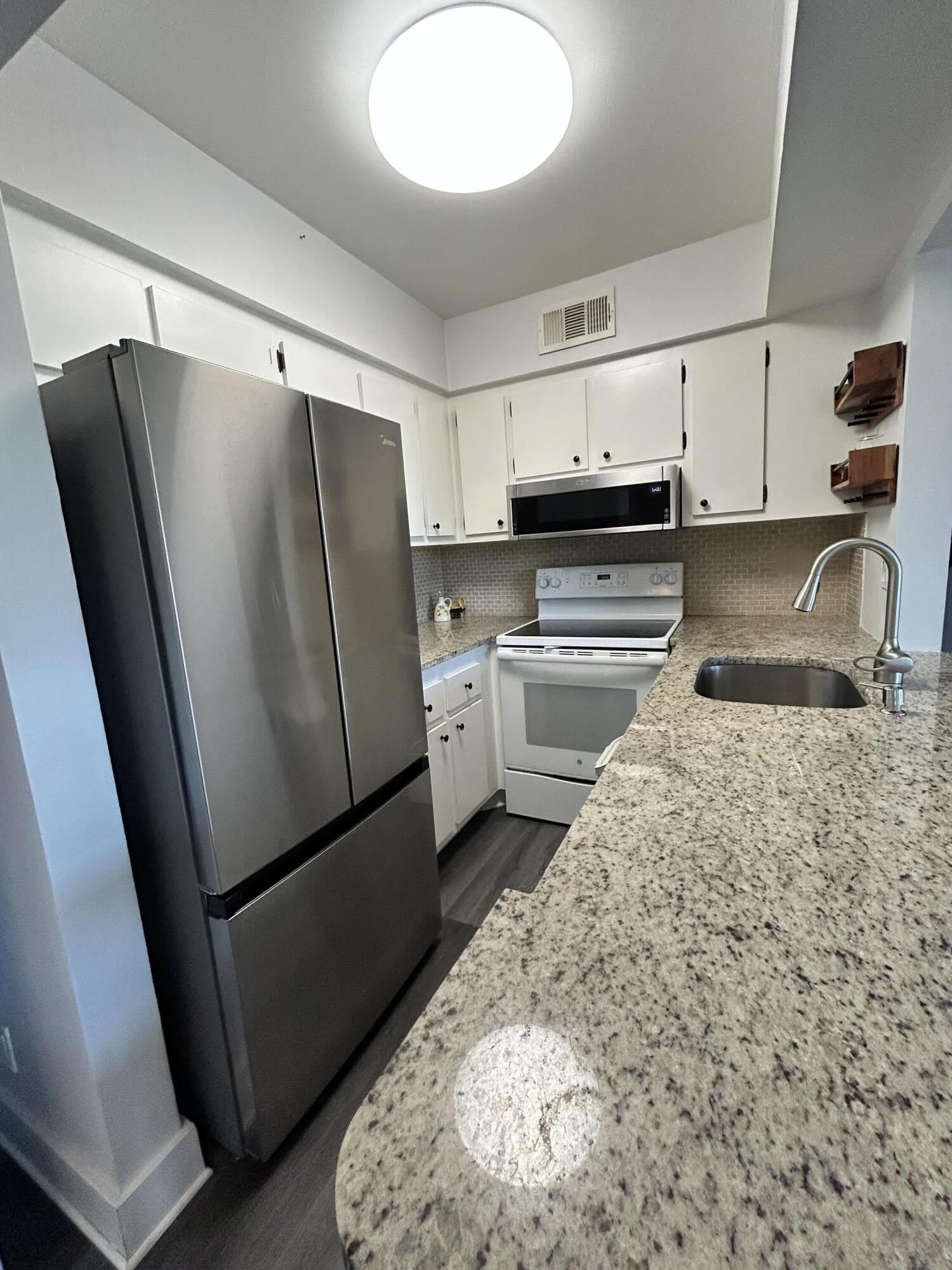 7154 Golf Colony Court – photo 2