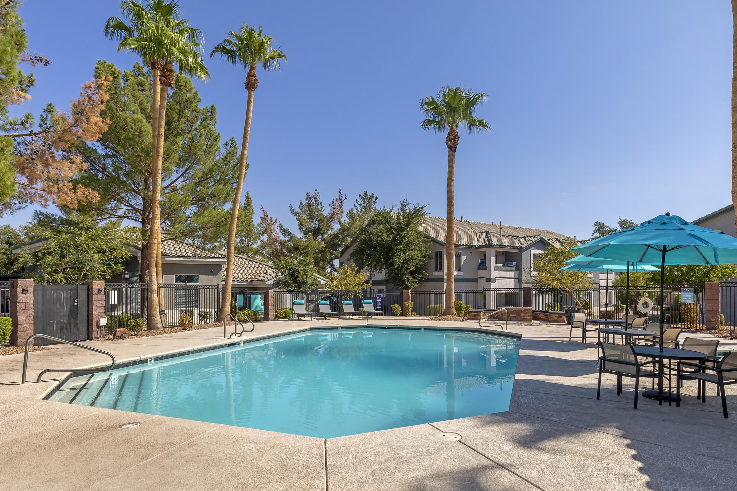 South Valley Ranch Apartments – photo 2