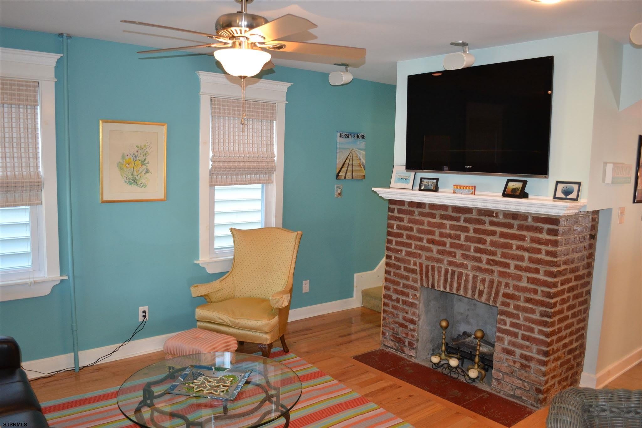 22 N Buffalo Ave – photo 4