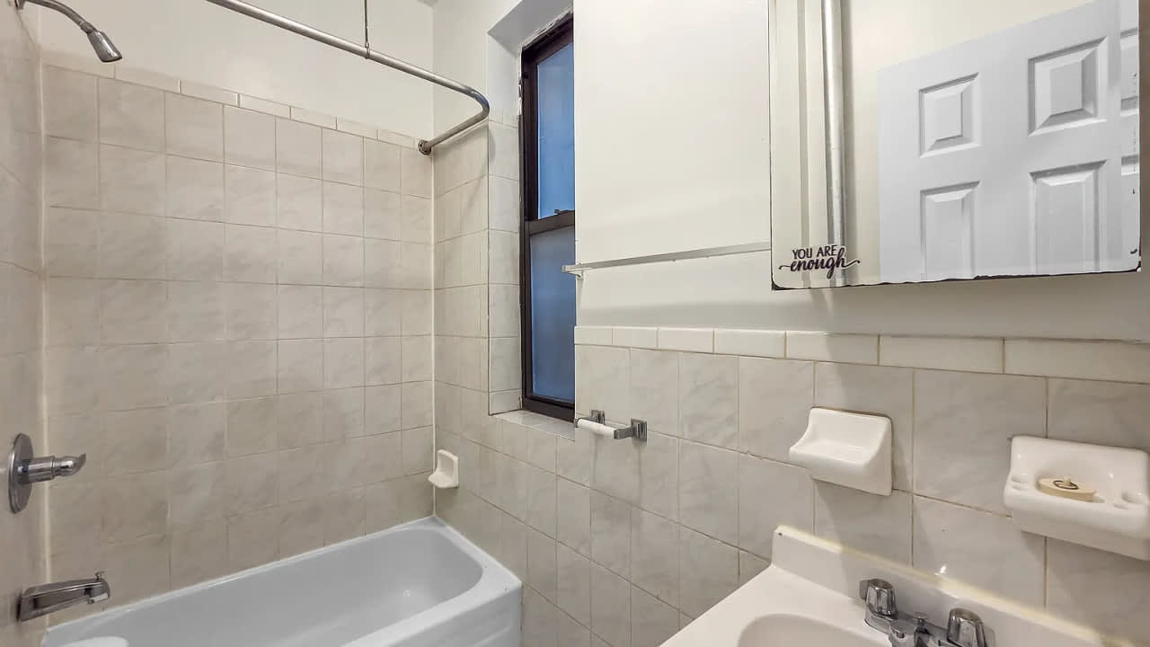 216 W 145Th St Apt 22D – photo 4