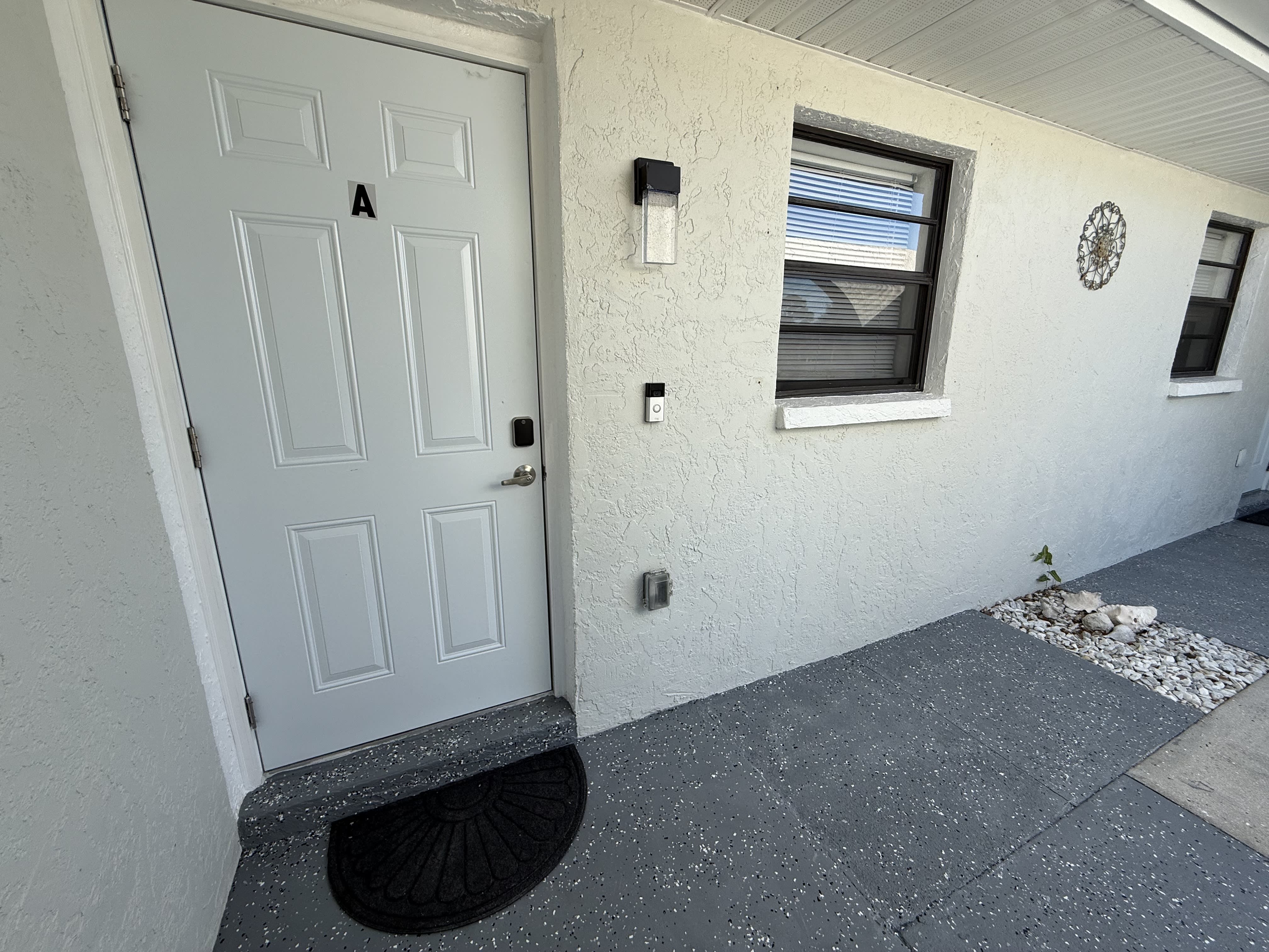 188 Boundary Blvd – photo 2