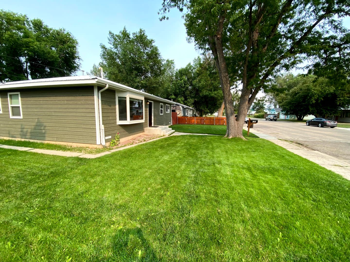 3 Bedroom 1 Bath Home in Great Neighborhood W/ Many Amenities in Lander, WY – photo 5