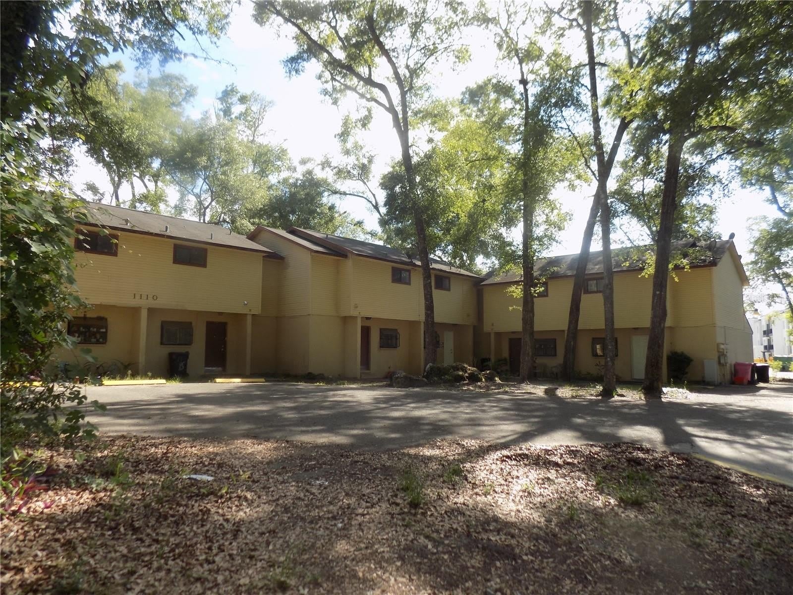 1110 SW 62 Terrace – photo 3