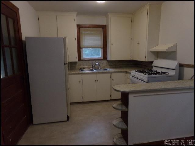 1469 Scott Street – photo 5