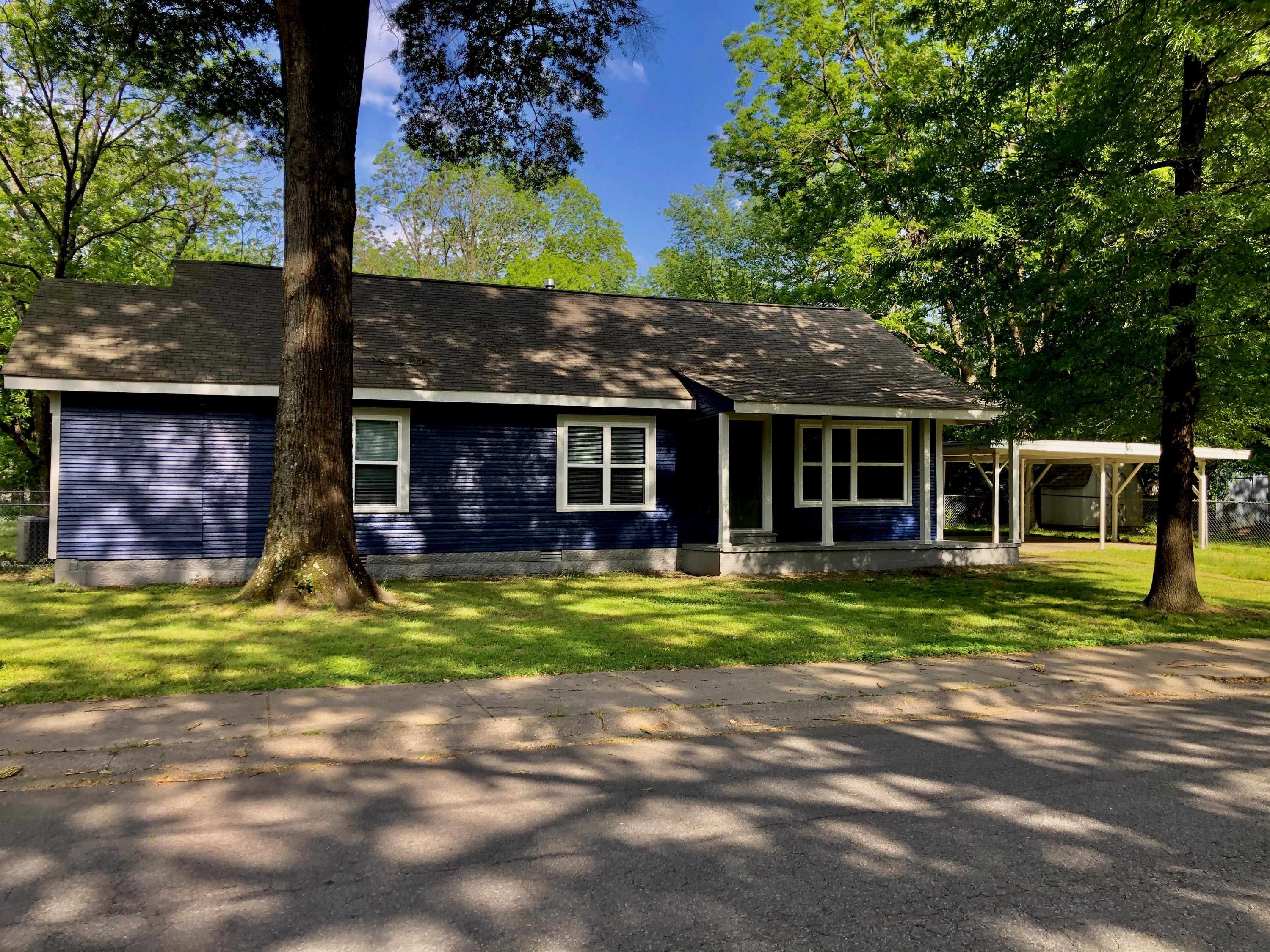 1120 Watkins St. – photo 1
