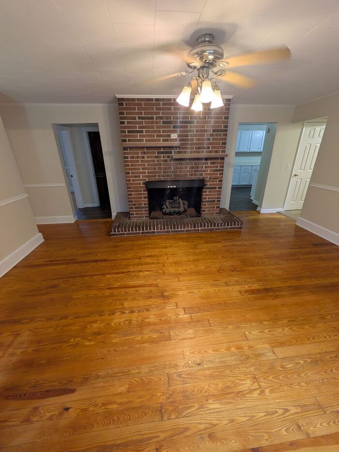 1417 17th Avenue Northeast – photo 2