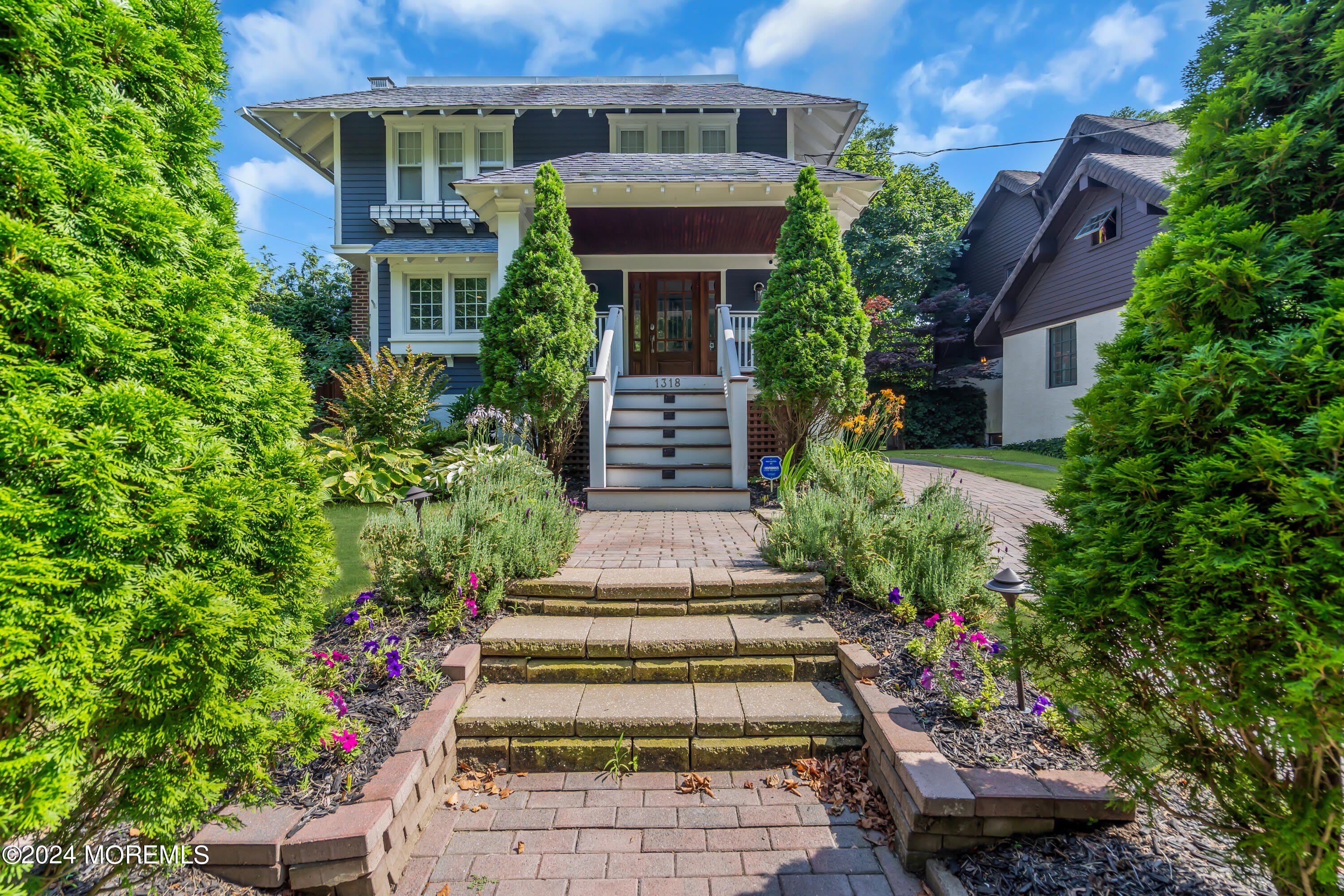1318 Locust Drive – photo 4