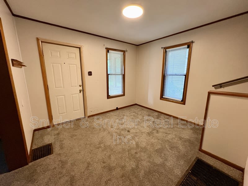 391 East Voris Street – photo 2