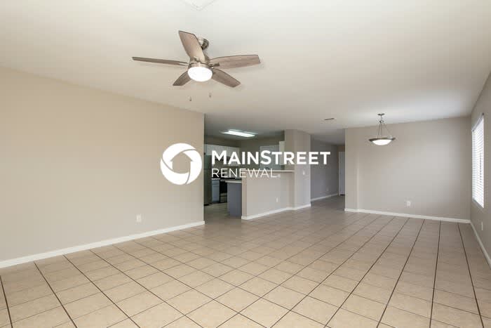 10730 West Glenrosa Avenue – photo 3