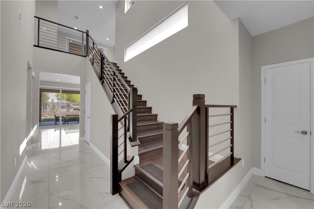 10254 Kesington Drive – photo 5
