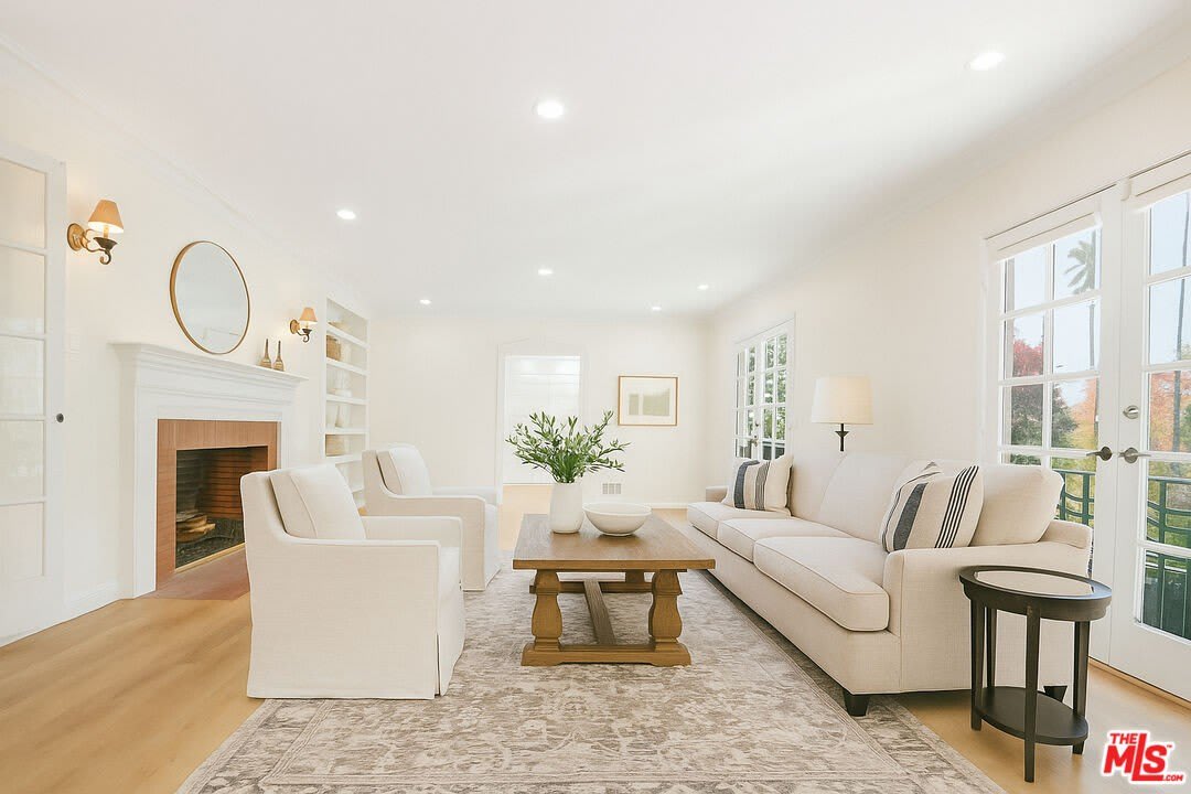 500 Warner Ave – photo 2