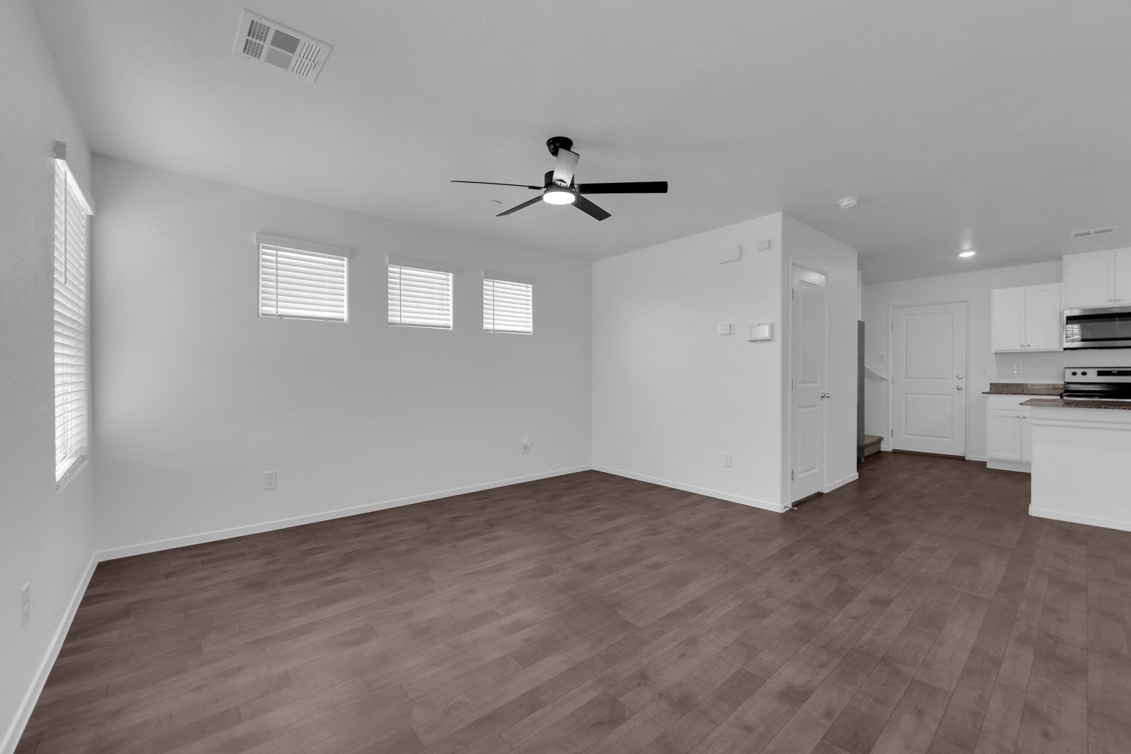 New Build 3 Bedroom Home in Cadence, Henderson – photo 3