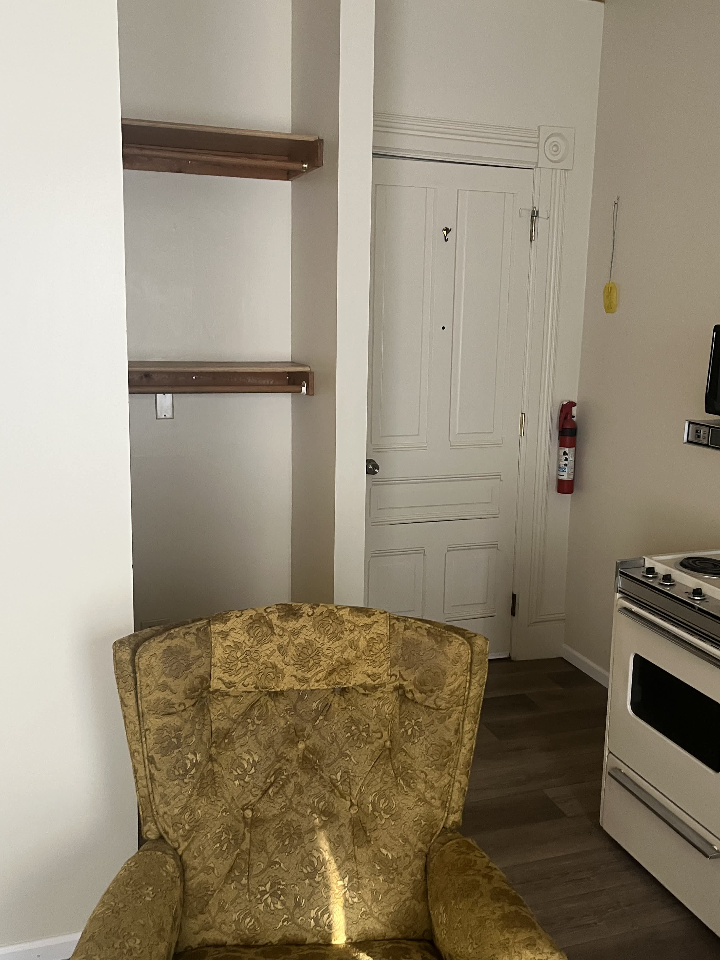 811 3rd Avenue – photo 4