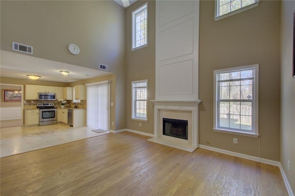 2820 Northcliff Drive – photo 5
