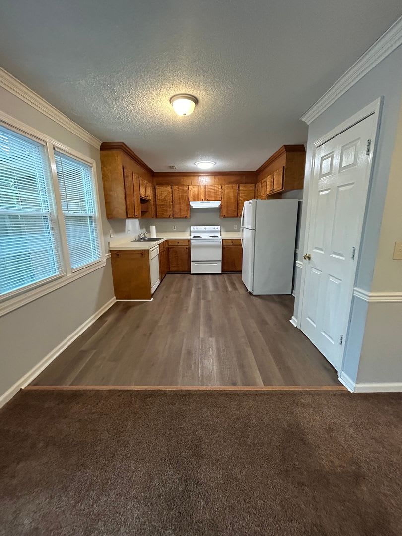 Spacious Townhouse Located In The Heart Of Irmo – photo 3