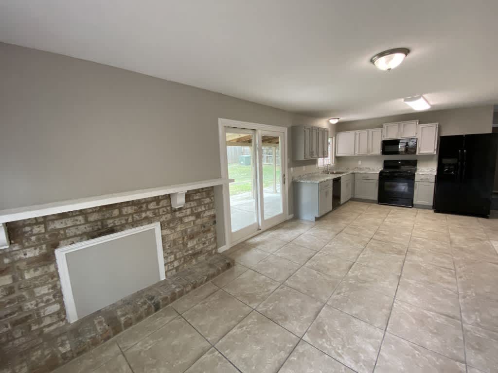 6311 Marrogot Run Street – photo 4