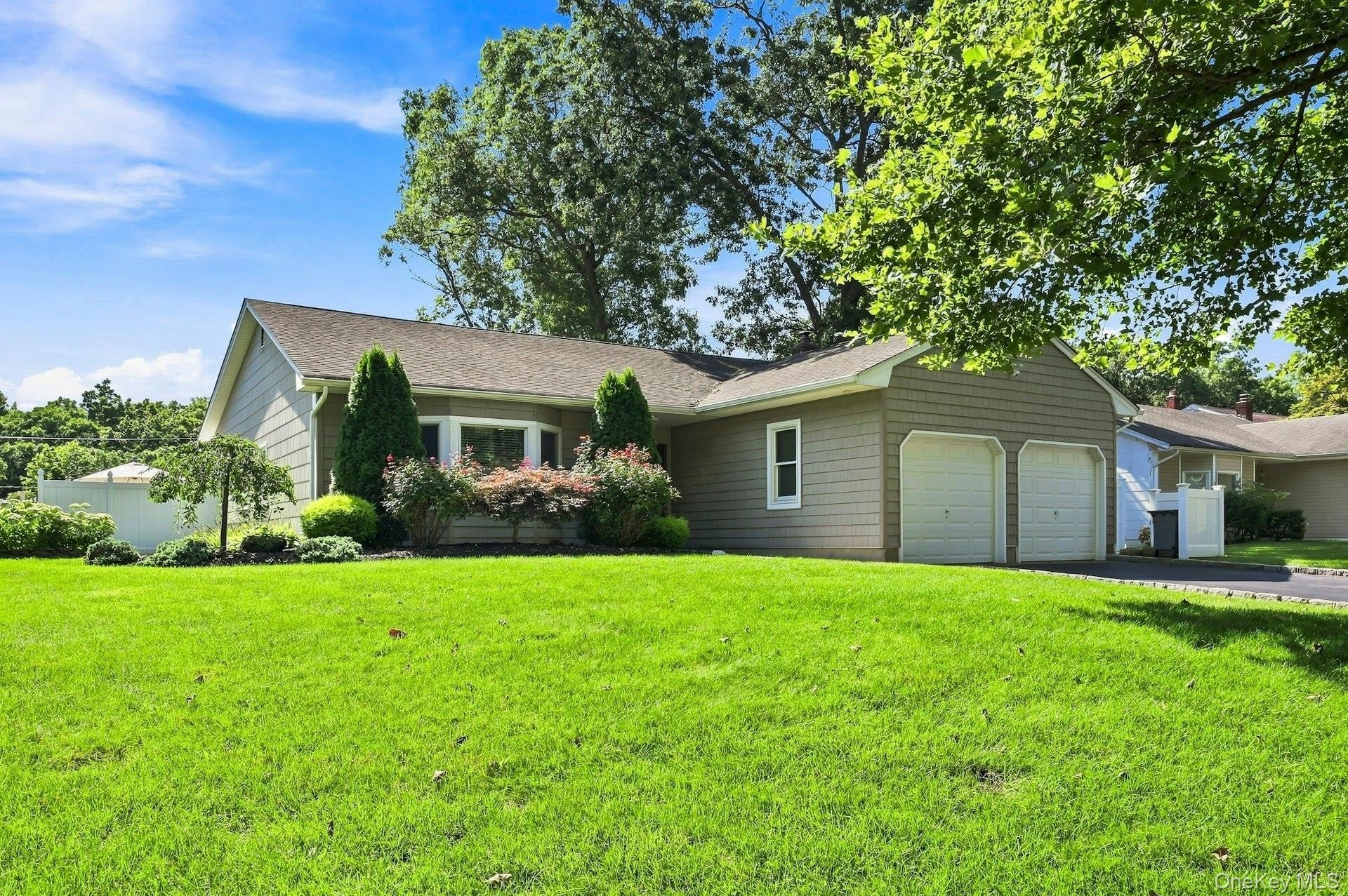 8 Marlan Court – photo 1