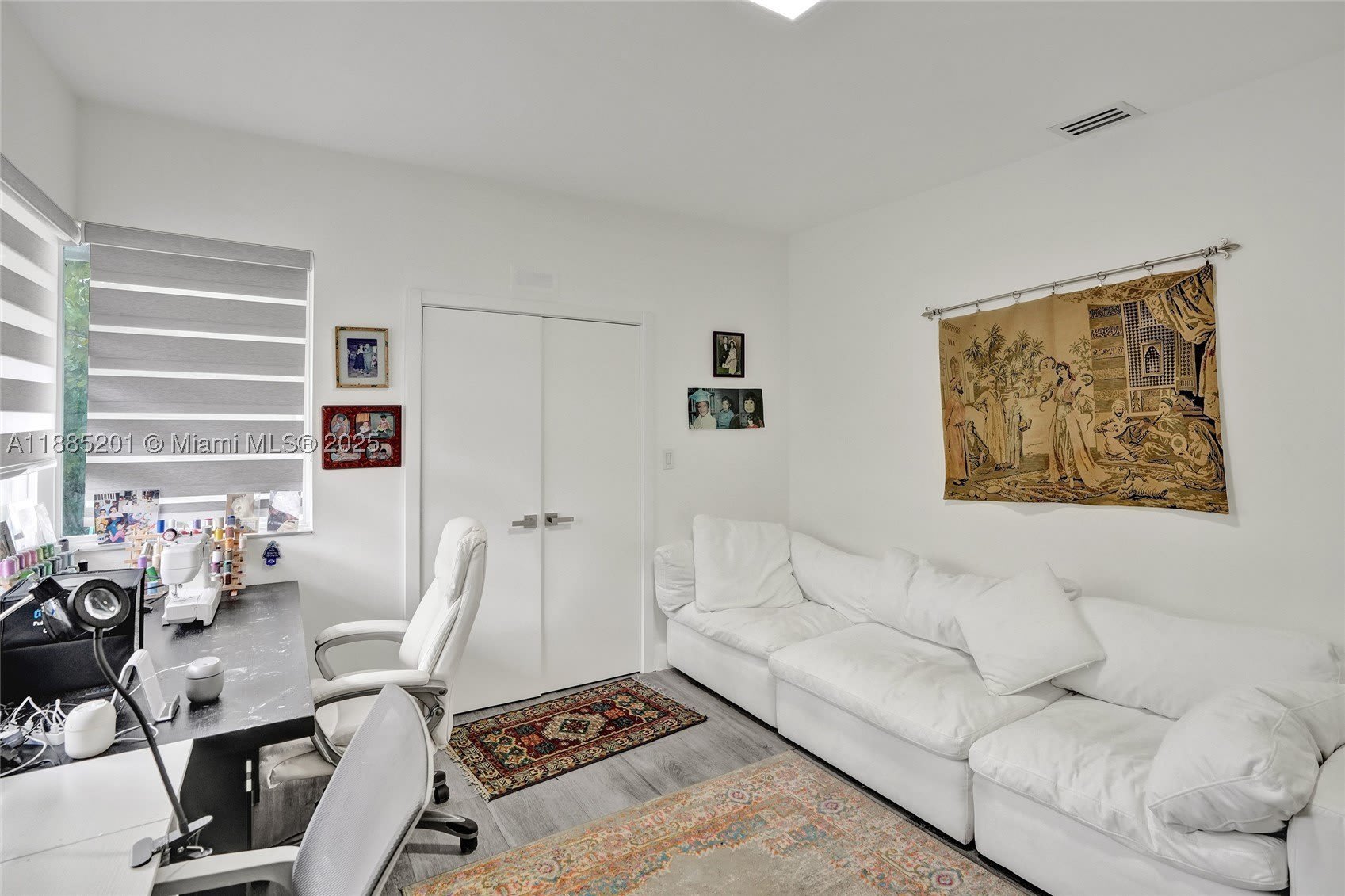 3784 Sheridan Ave – photo 3