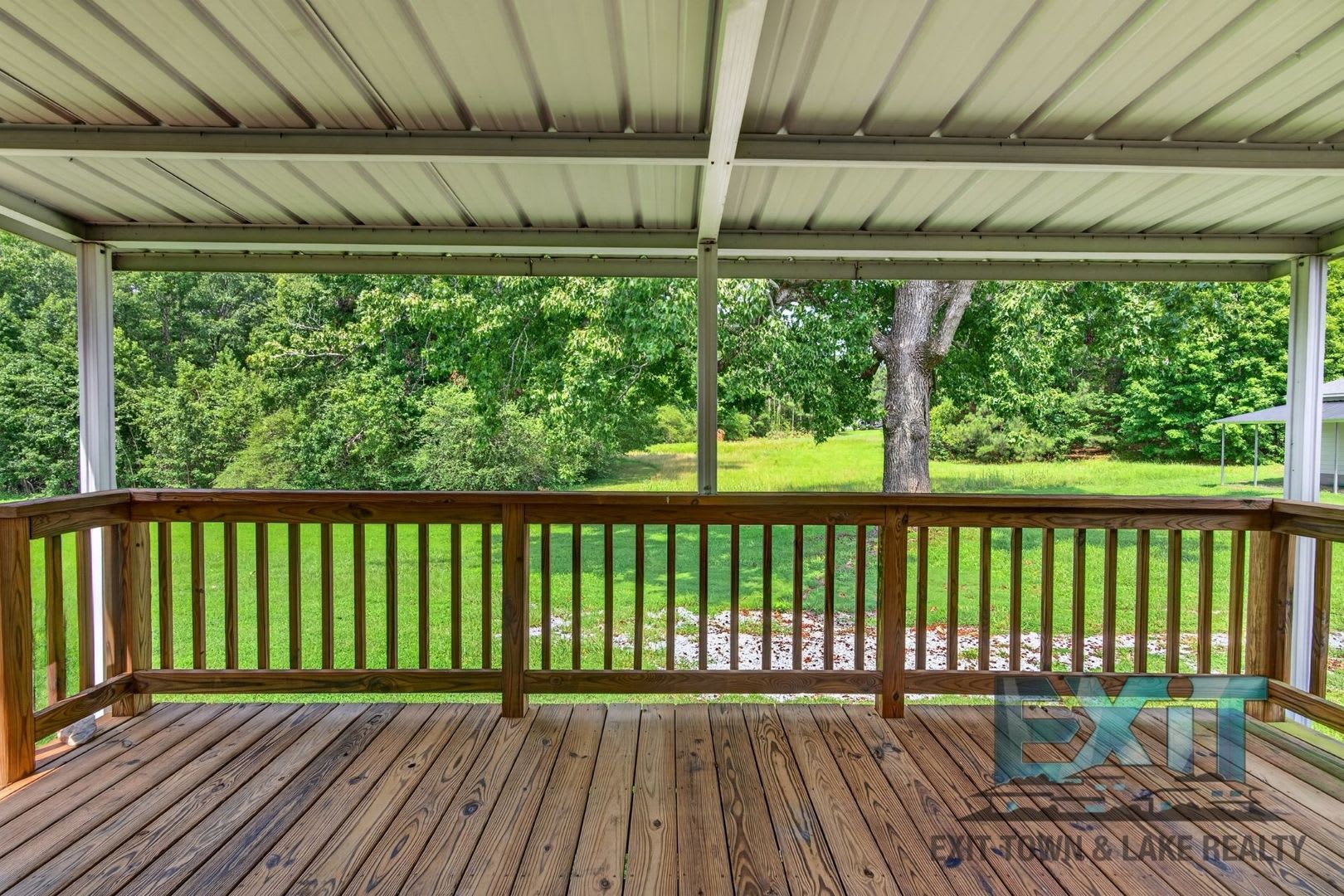 Peaceful Country Living in Gasburg, VA! – photo 5