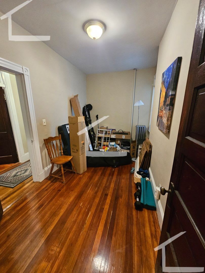 Charming 5 Bedroom – photo 4