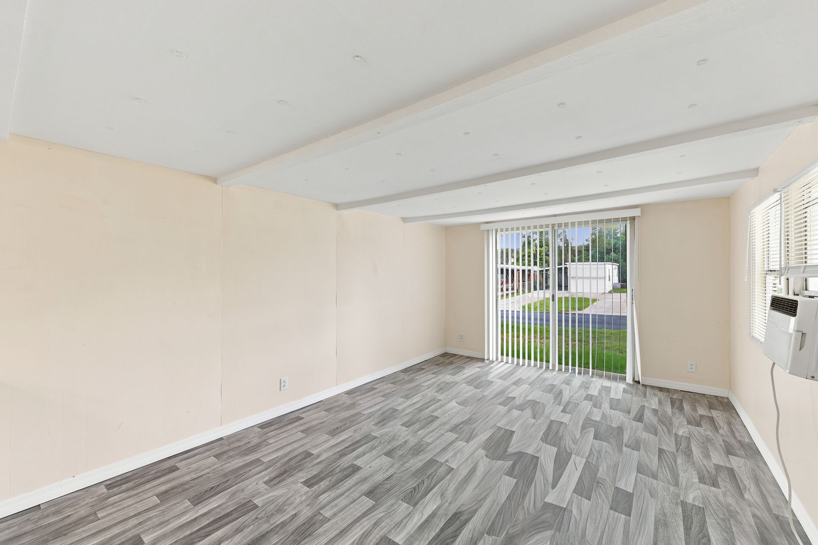 Updated 2-Bedroom Manufactured Home in Jensen Park – Move-In Ready! – photo 3