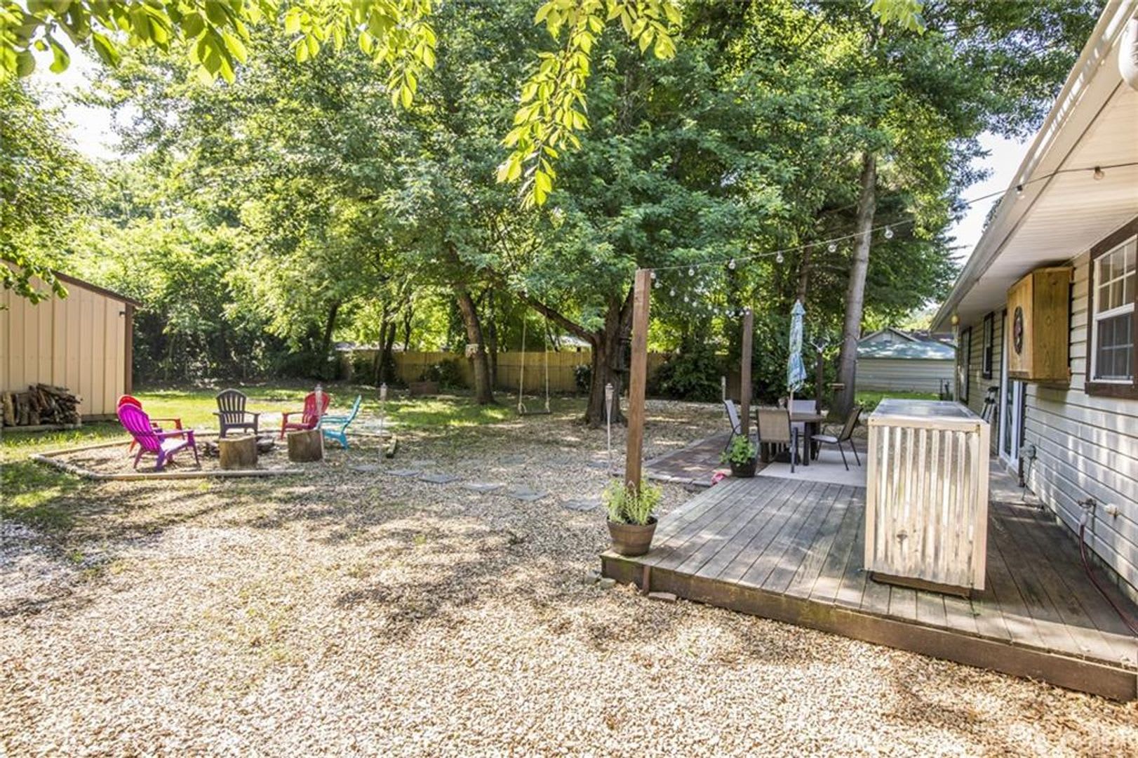 3 bed 2 bath home, fenced back yard. Large SHOP – photo 5
