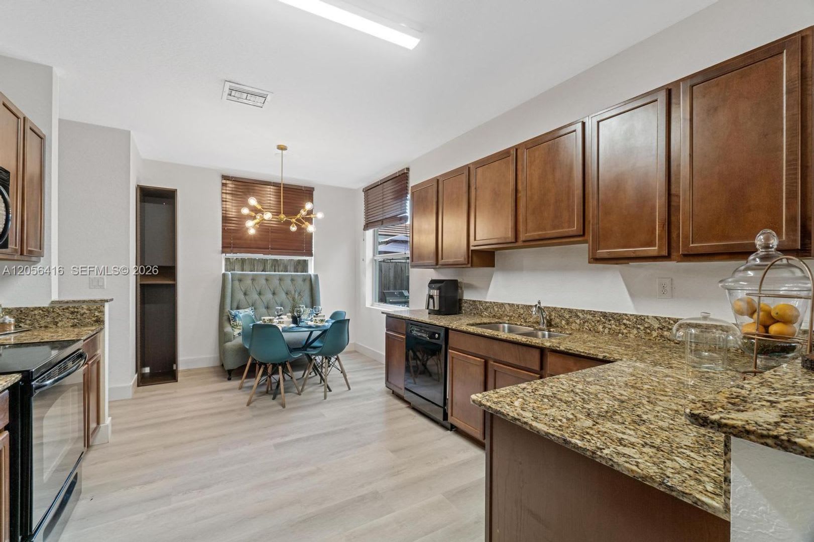 657 SE 31st Avenue 0, Homestead, FL 33033 – photo 2
