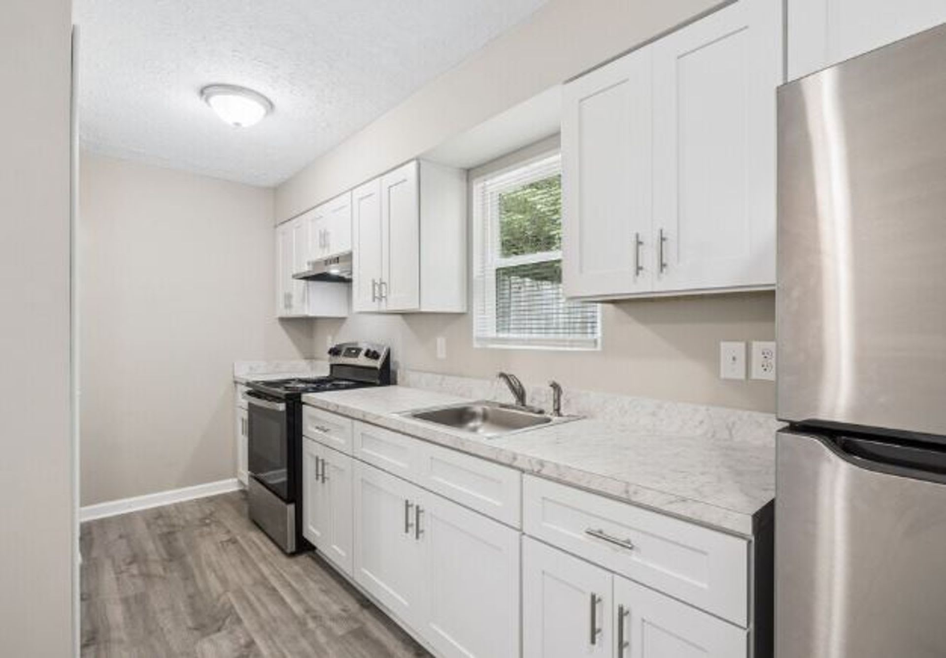 102 South 43Rd Street – photo 2