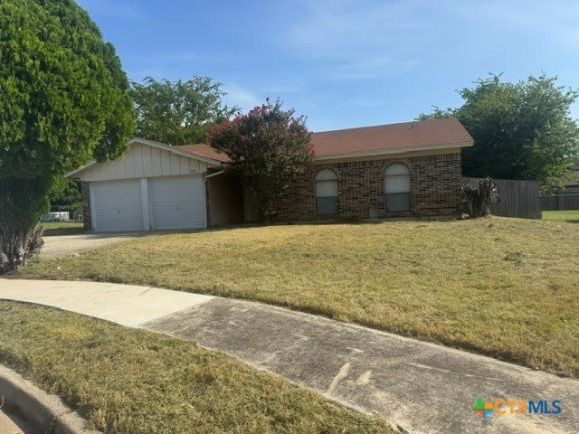 2403 Hunt Drive – photo 1