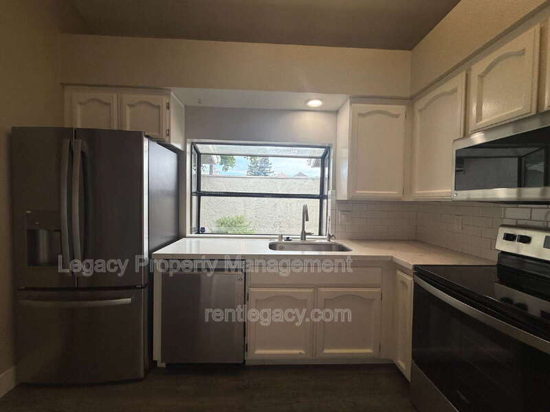 7059 Sprig Dr – photo 5