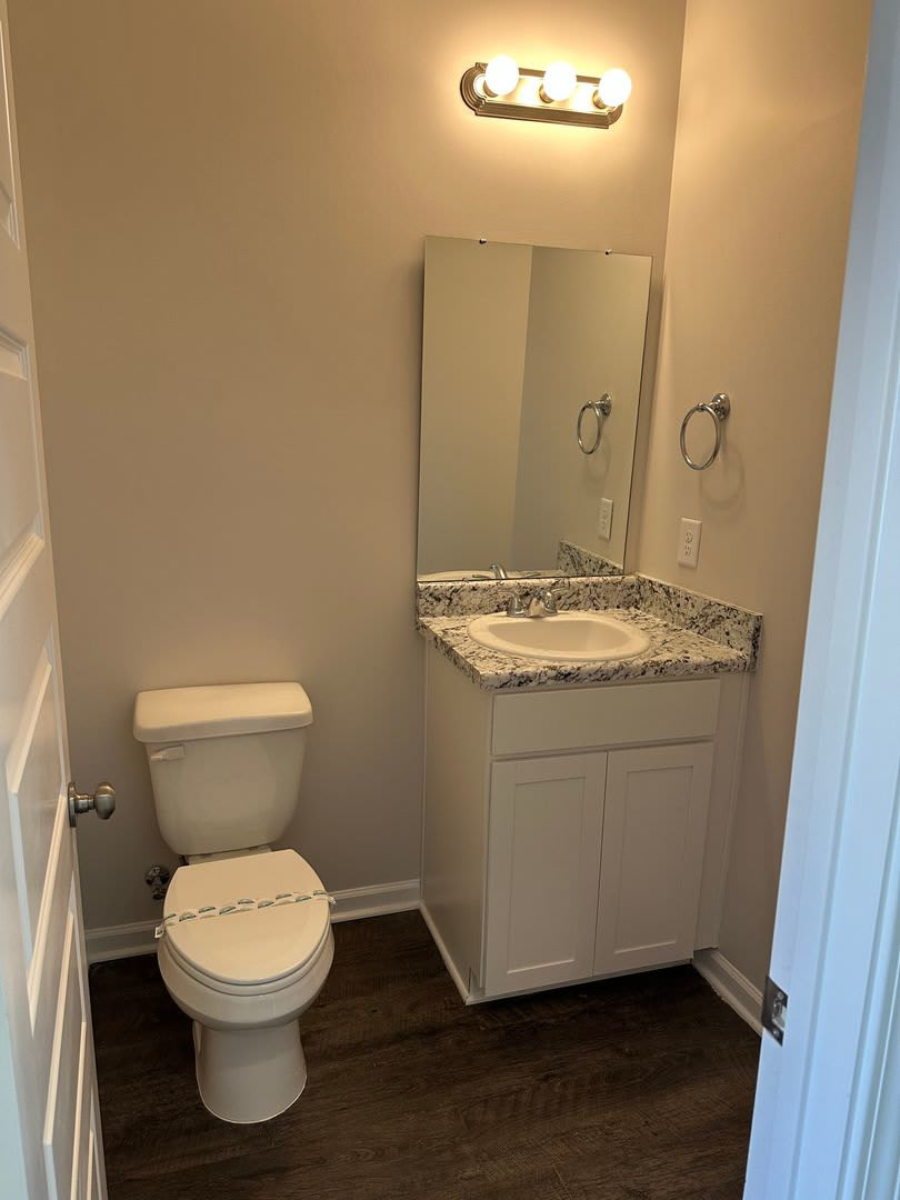 Pre-Leasing Now! Discover This Beautiful 3-Bedroom, 2.5-Bath Home in Cullman – photo 5