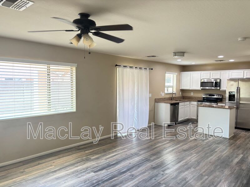 7265 W Glenn Dr – photo 3