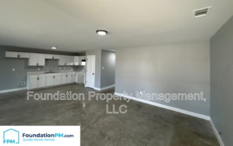 555 Monteagle Drive – photo 4