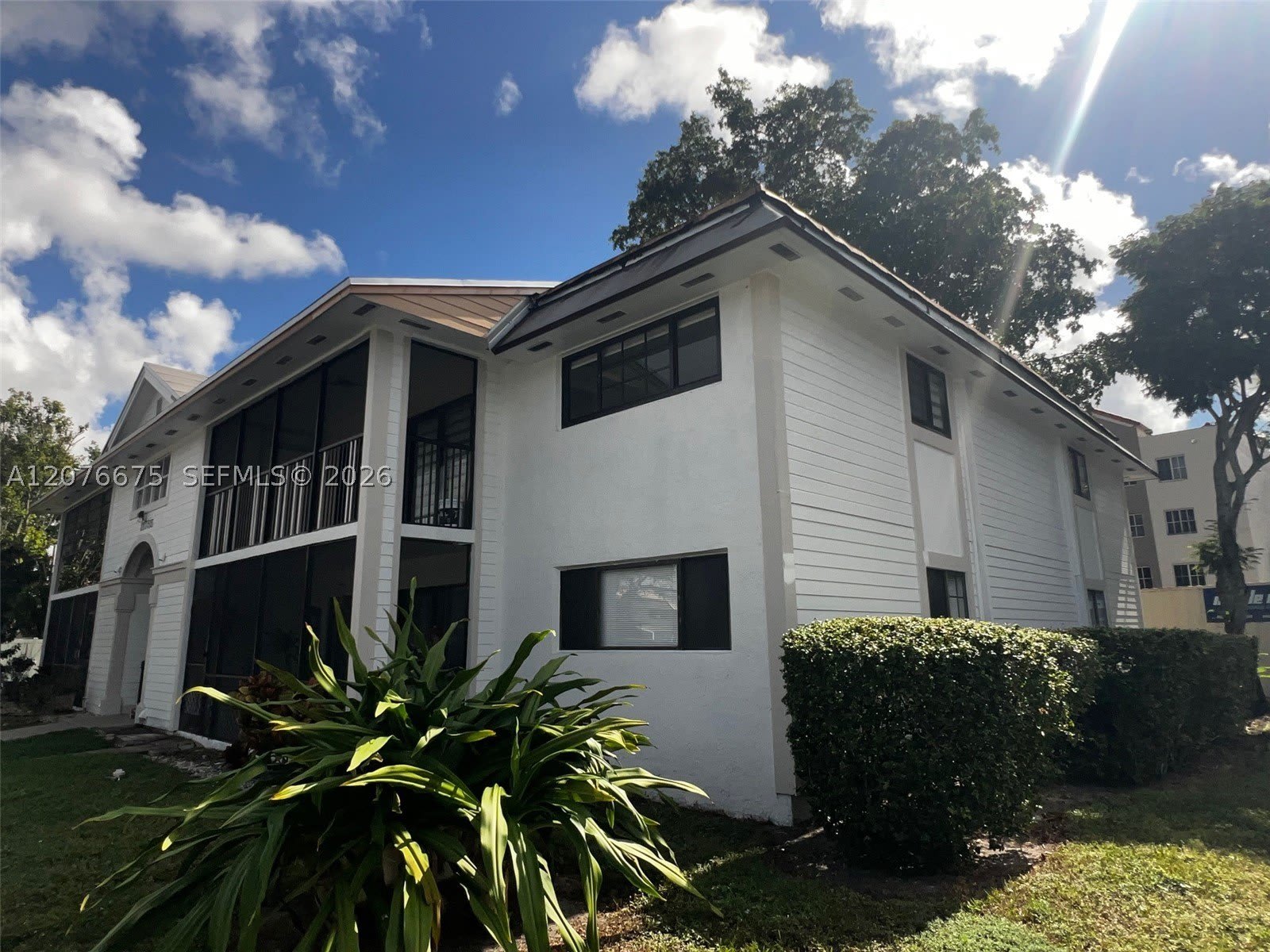 18755 Nw 62Nd Ave – photo 1
