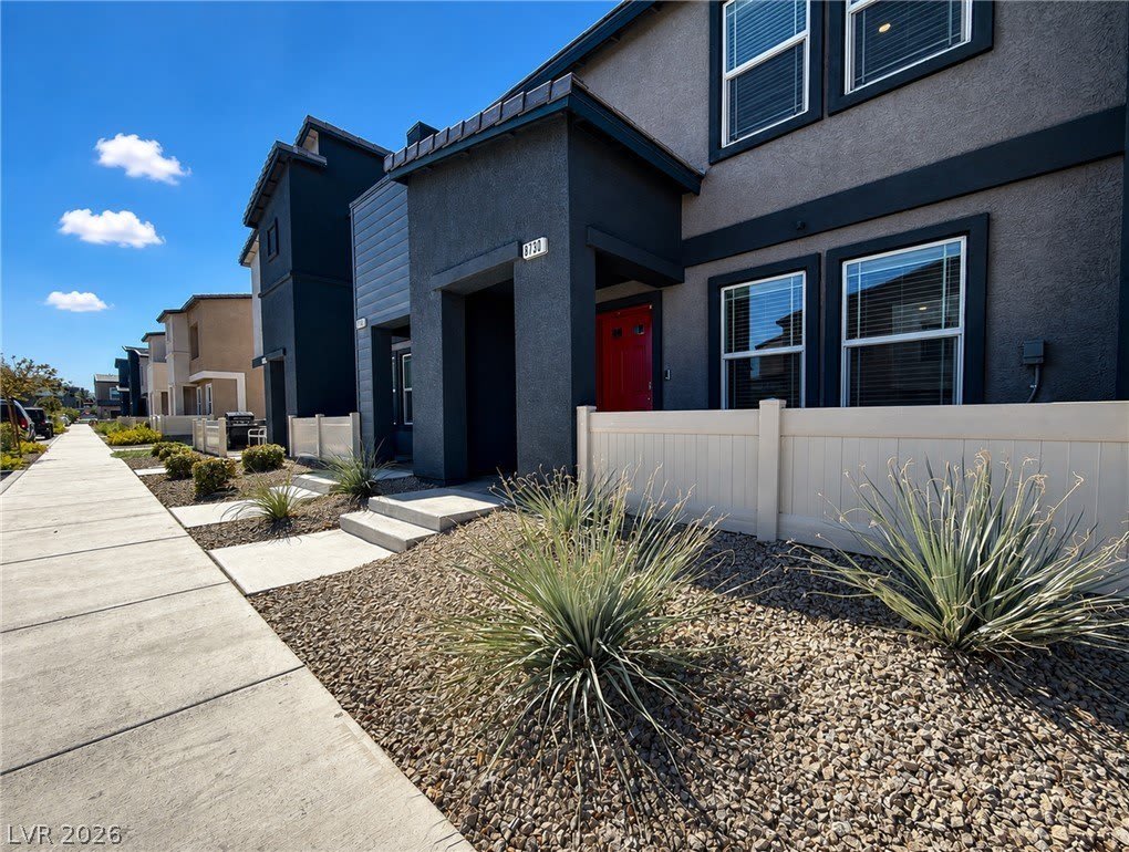 3730 Celesta Vista Avenue – photo 3